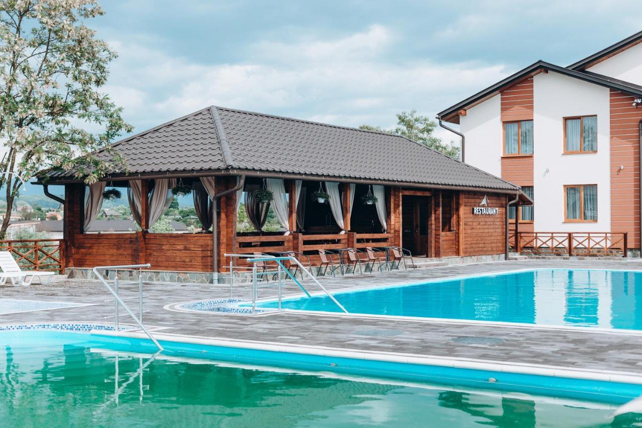 Sofion Hotel&Resort Solotvyno Ngoại thất bức ảnh