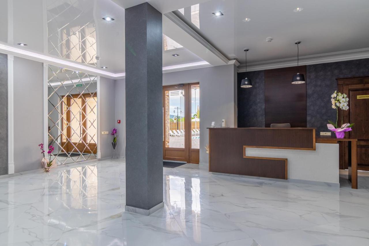 Sofion Hotel&Resort Solotvyno Ngoại thất bức ảnh