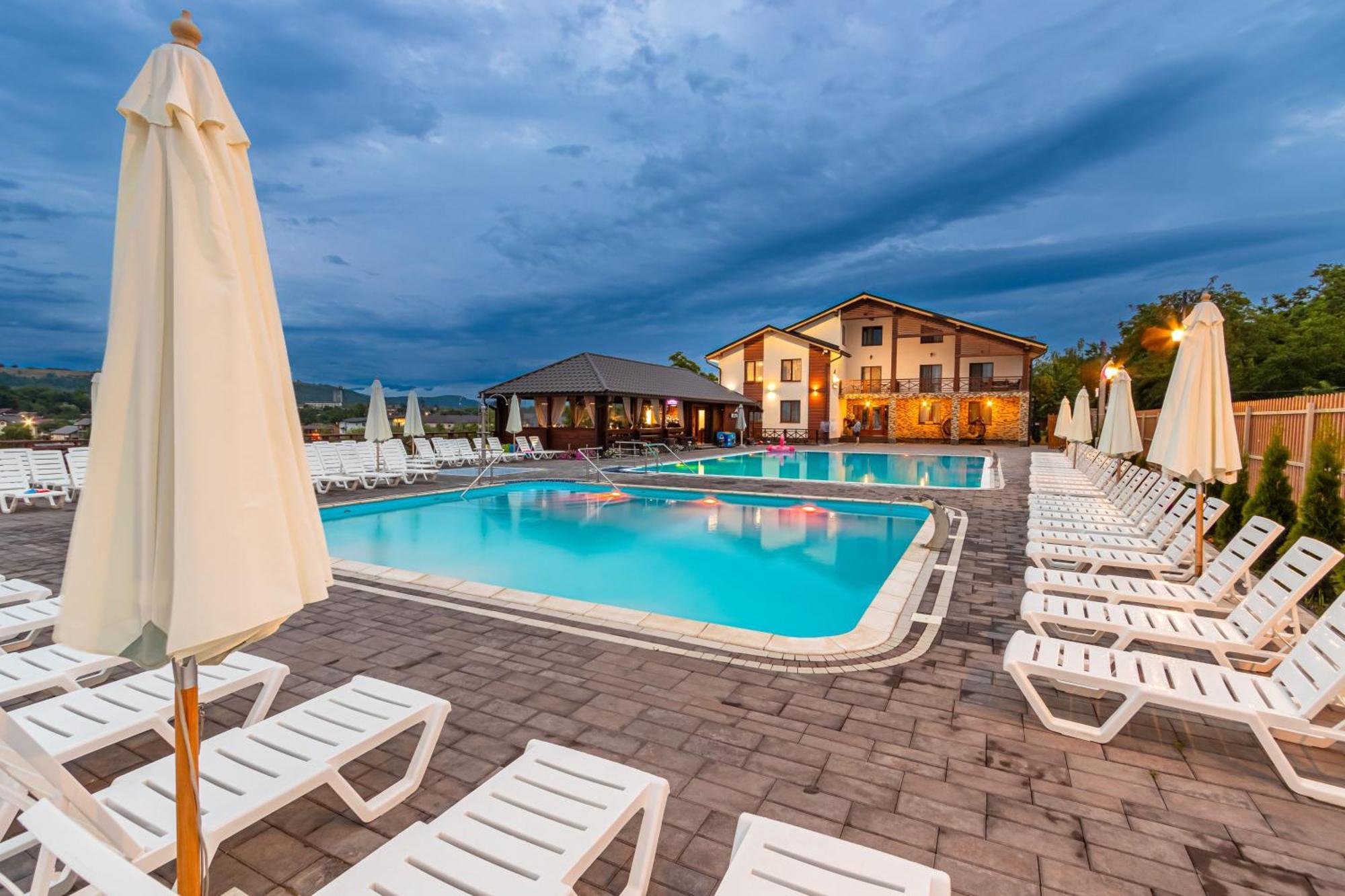 Sofion Hotel&Resort Solotvyno Ngoại thất bức ảnh